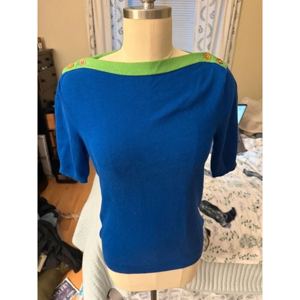 Preppy Classic Ralph Lauren boatneck cut top